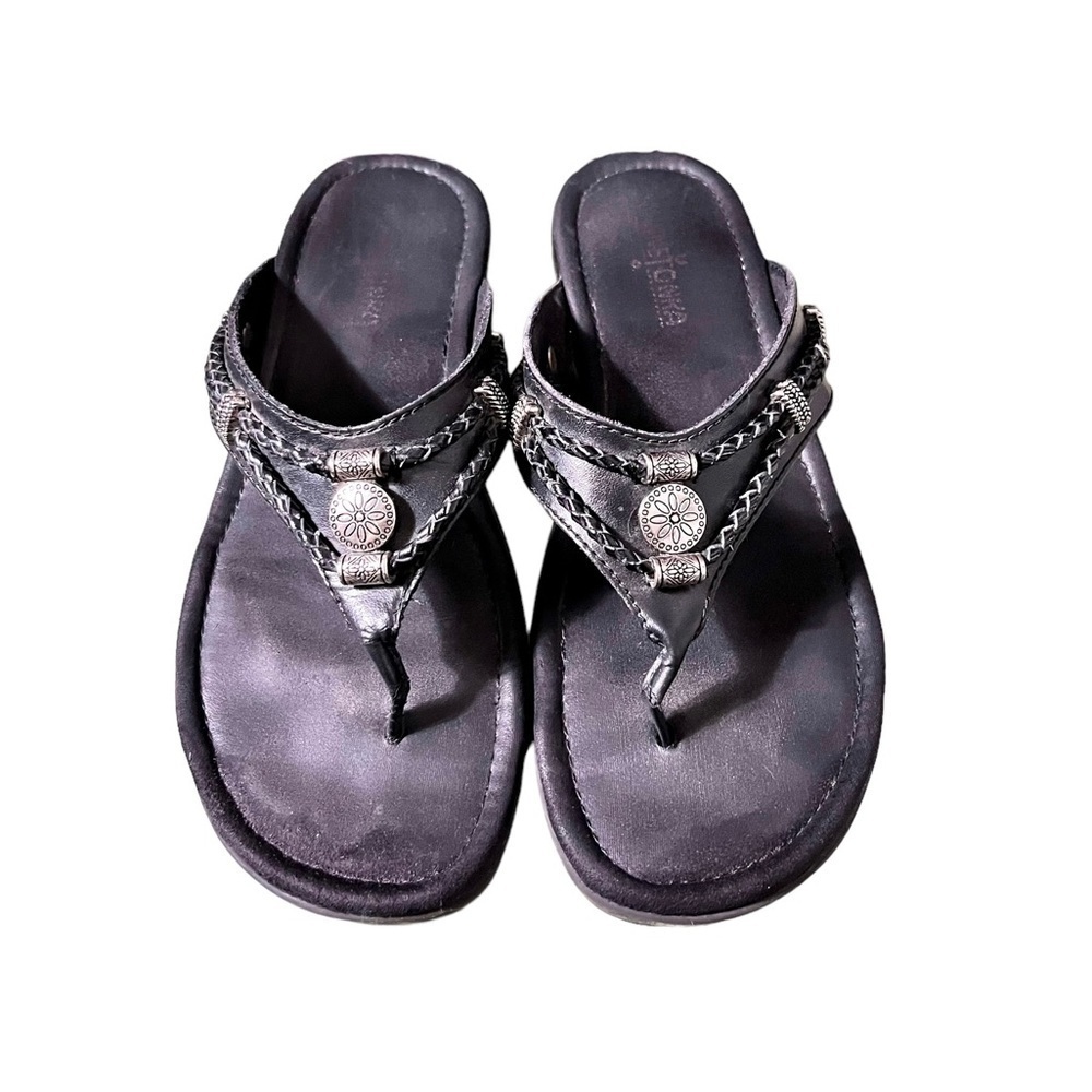 Minnetonka Silverthorne Leather Sandals  Size 7 Black